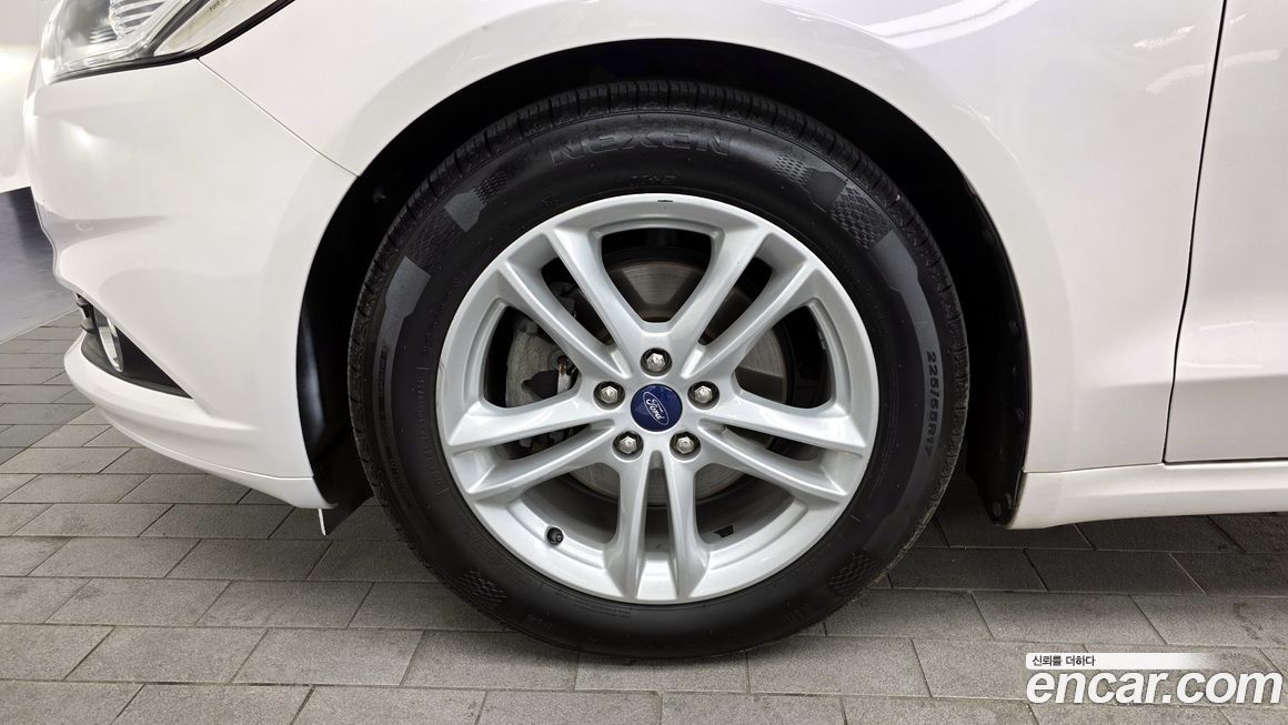 Ford Mondeo 2015