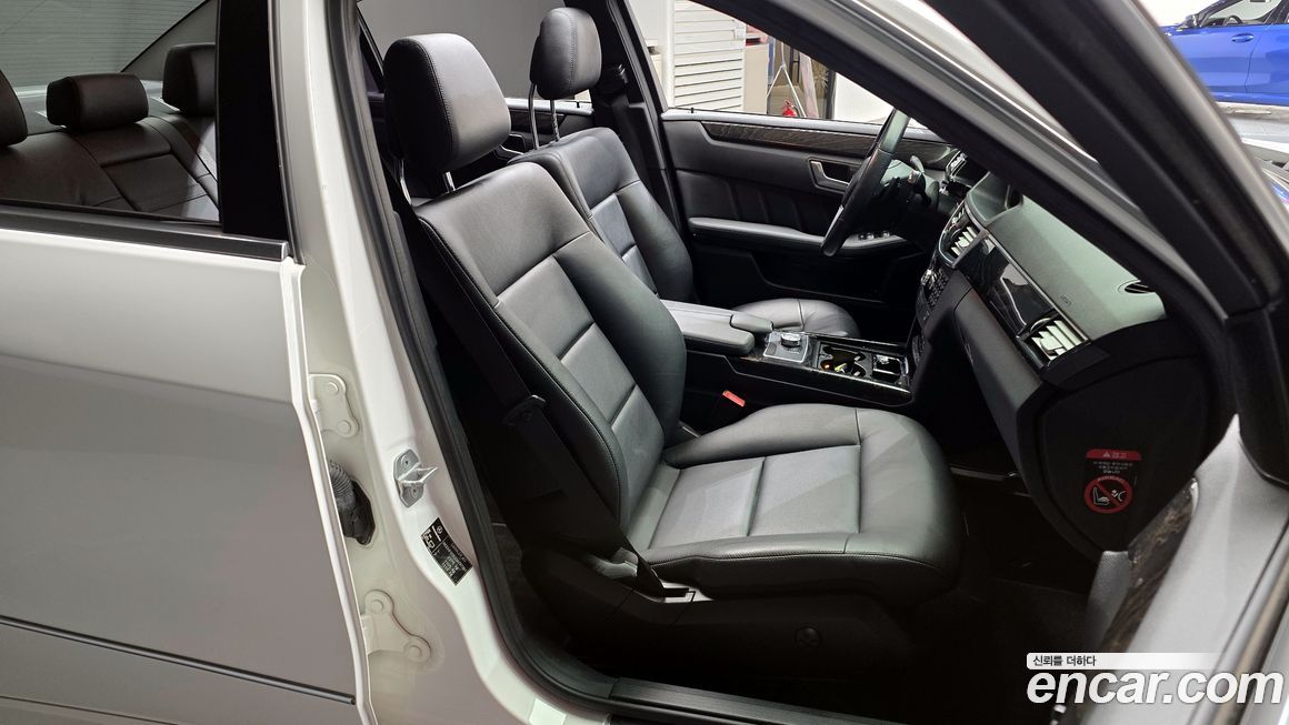 Mercedes-Benz E-Class 2013