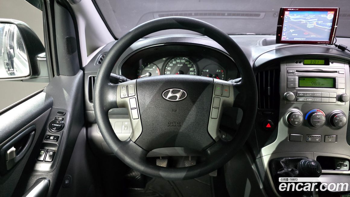 Hyundai Starex 2015