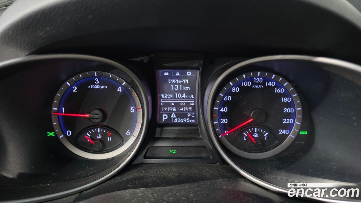 Hyundai Santafe 2015