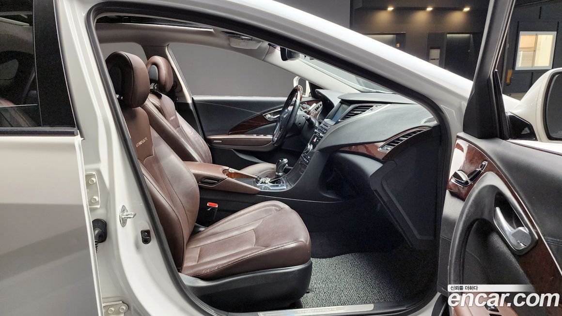 Hyundai Grandeur 2016