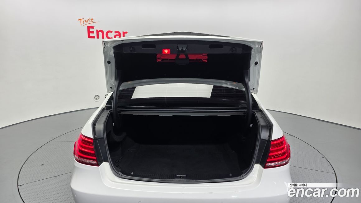 Mercedes-Benz E-Class 2014