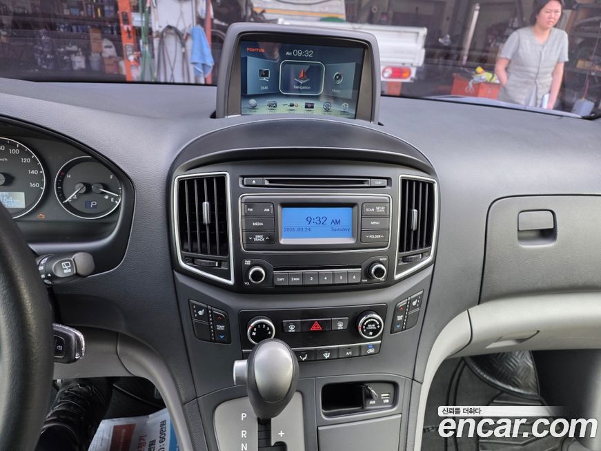 Hyundai Starex 2018