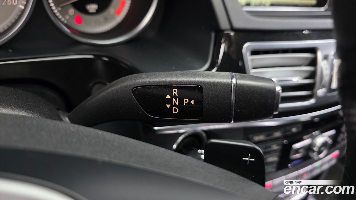 Mercedes-Benz E-Class 2014