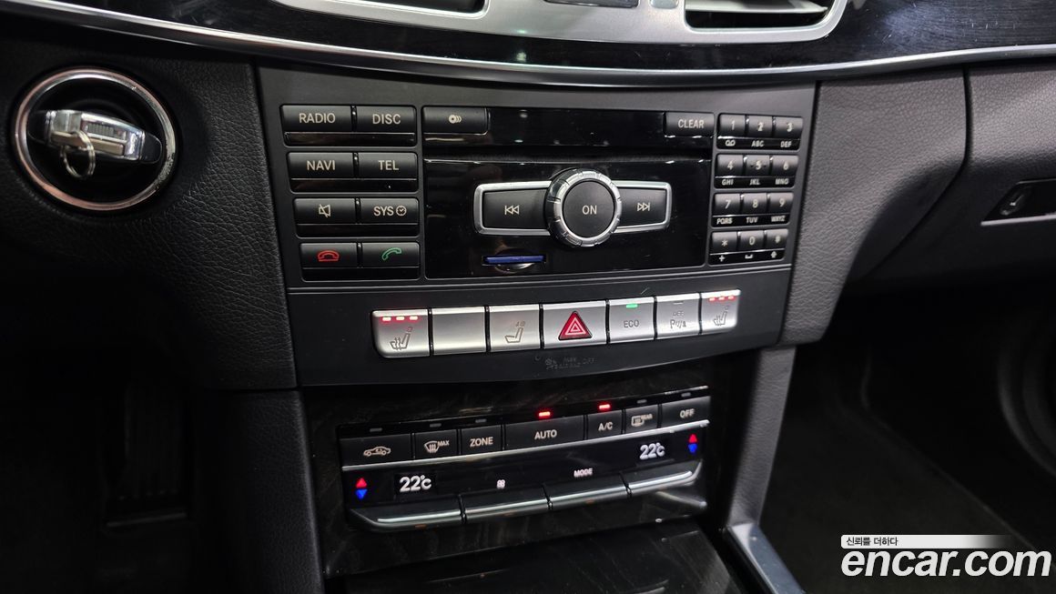 Mercedes-Benz E-Class 2014