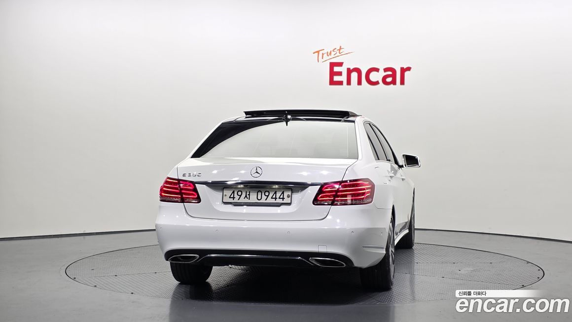 Mercedes-Benz E-Class 2014