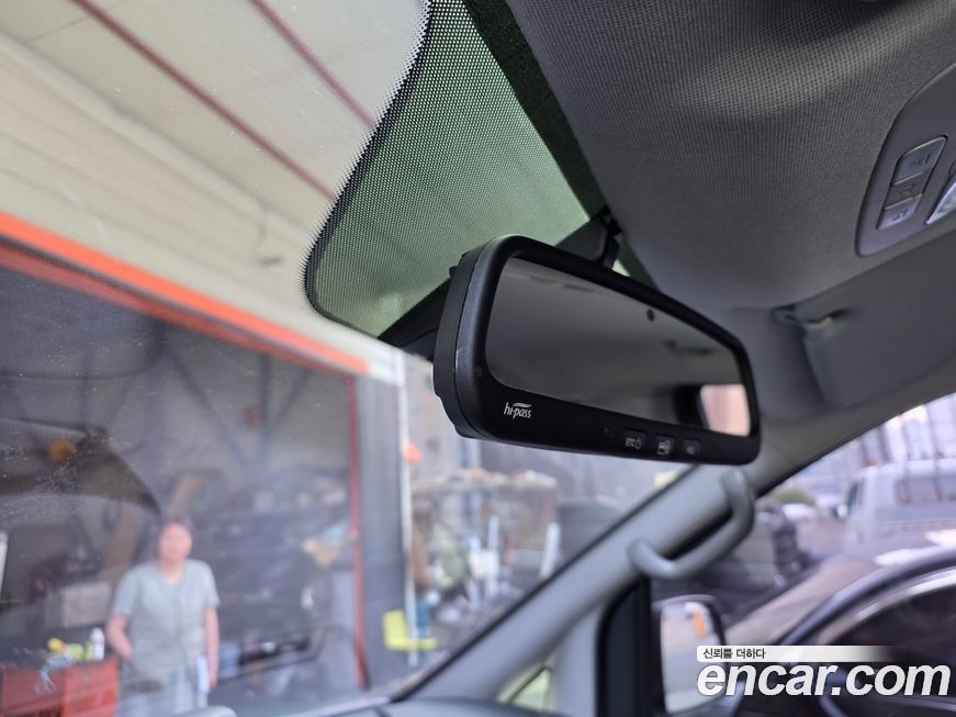 Hyundai Starex 2018