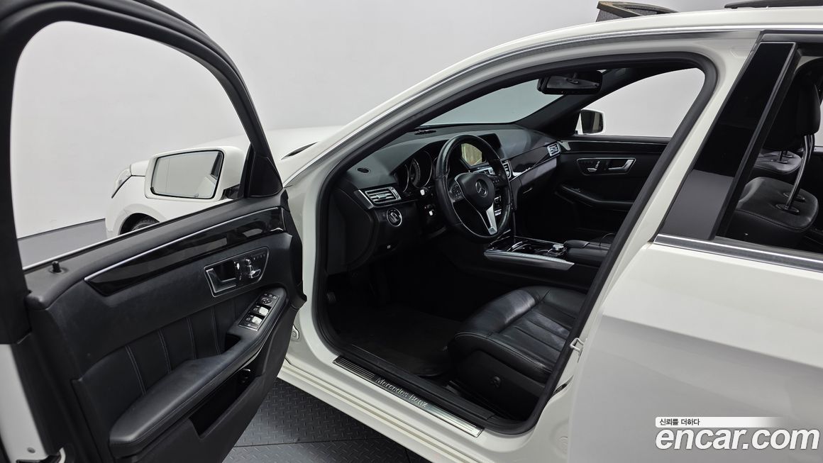 Mercedes-Benz E-Class 2014