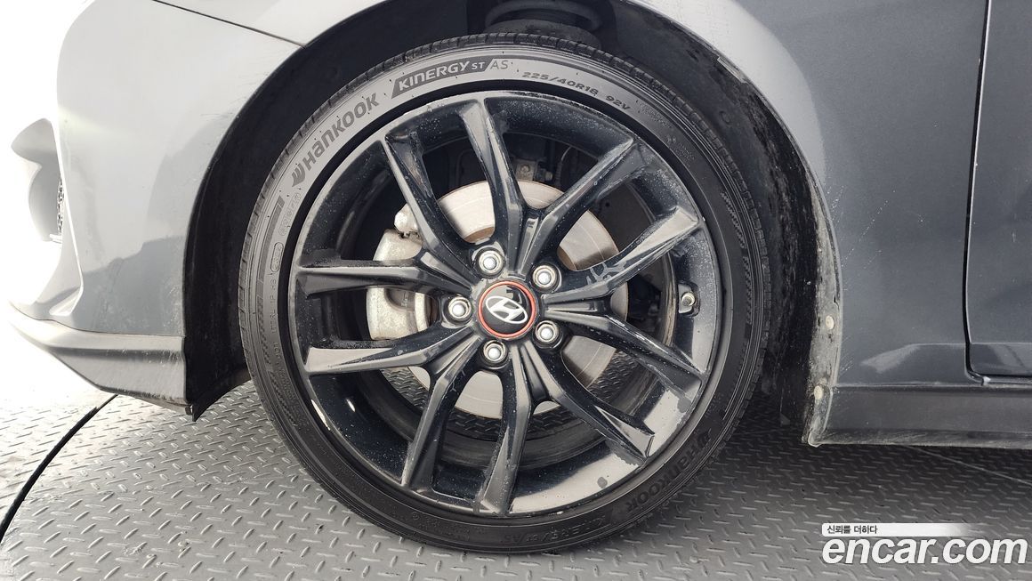 Hyundai Veloster 2018