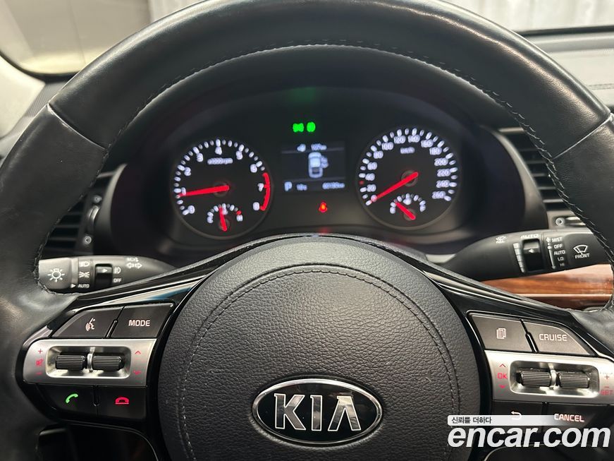 Kia K7 2016