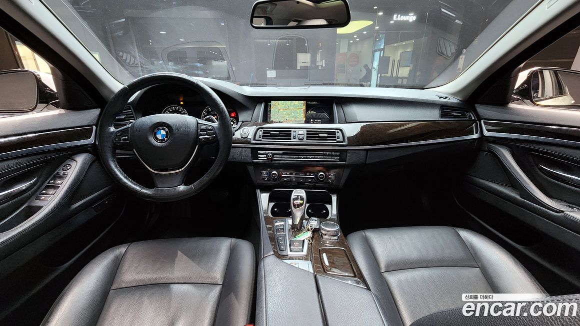 BMW 5-Series 2016