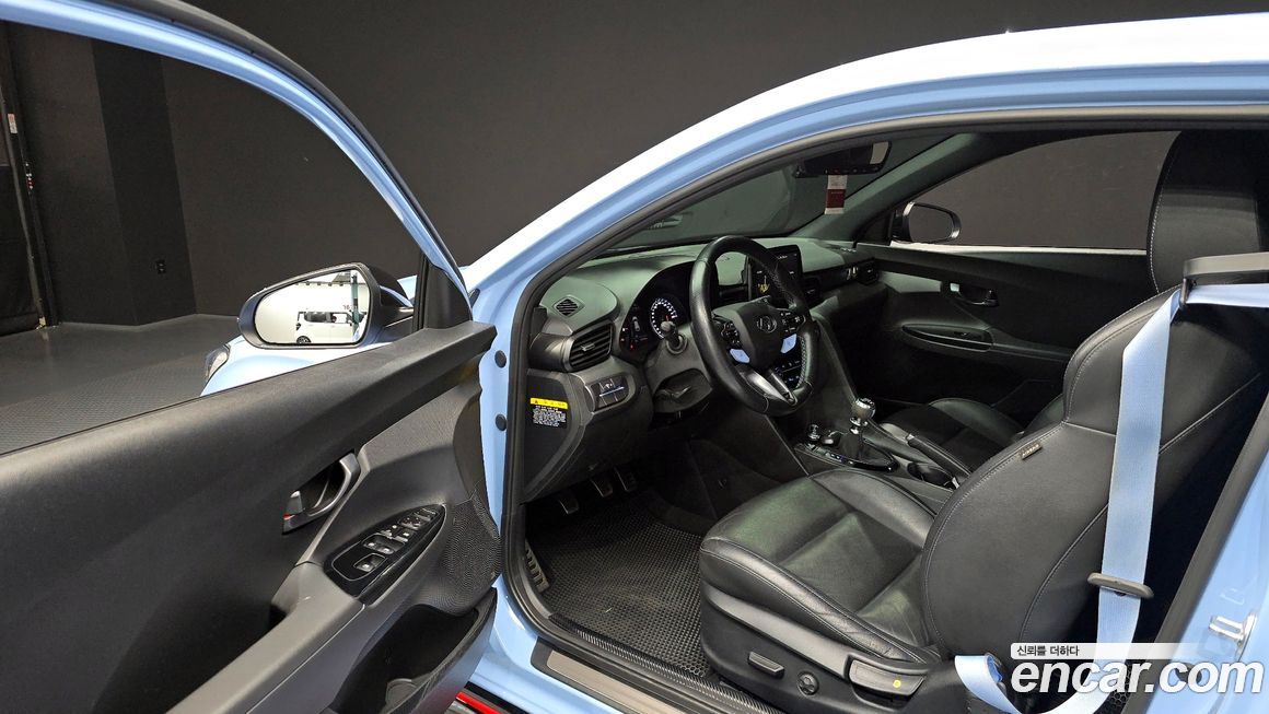 Hyundai Veloster 2019