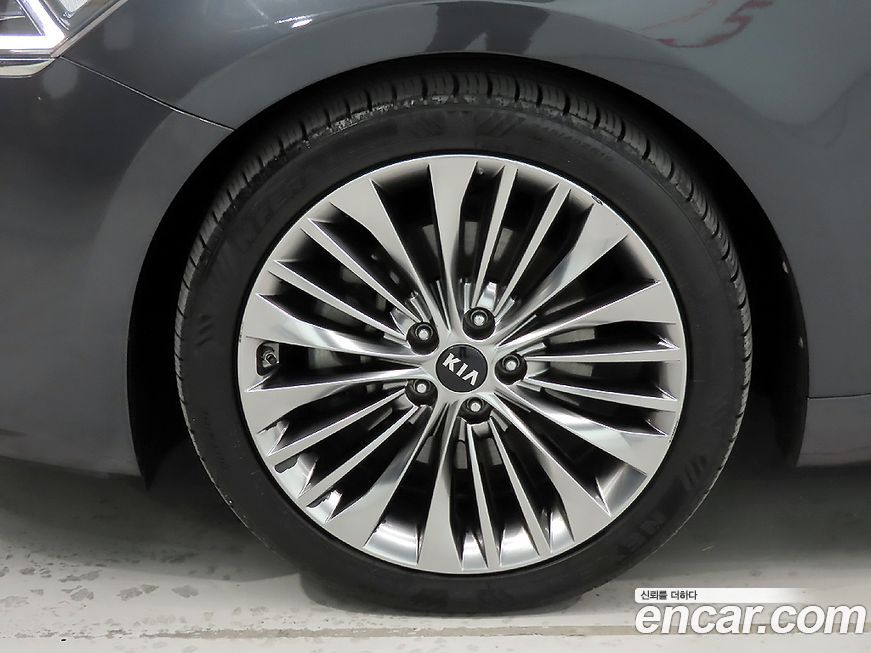 Kia K7 2019