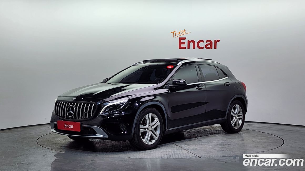 Mercedes-Benz GLA-Class 2016