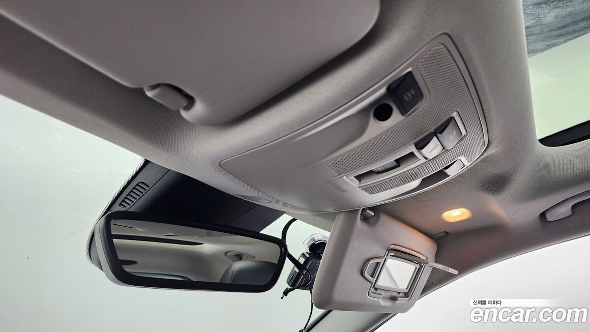 Mercedes-Benz GLA-Class 2016