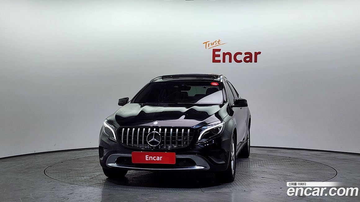 Mercedes-Benz GLA-Class 2016