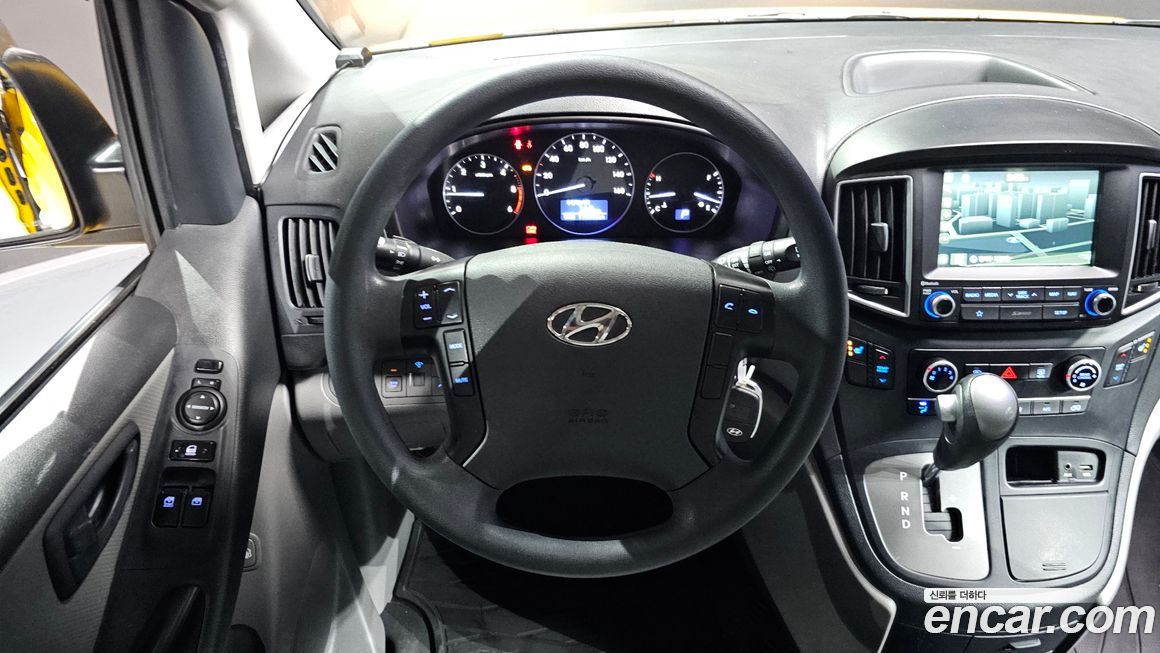 Hyundai Starex 2019