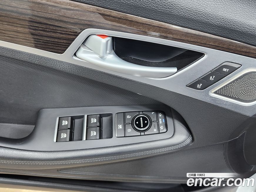 Genesis G80 2017