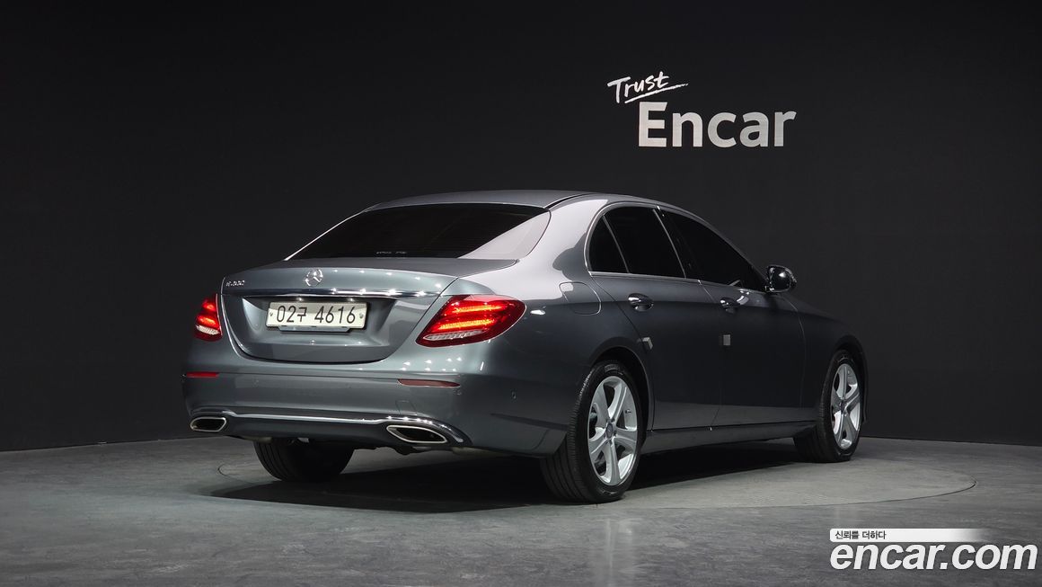 Mercedes-Benz E-Class 2017