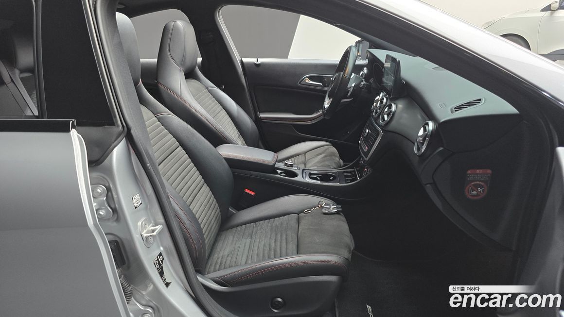 Mercedes-Benz CLA-Class 2017