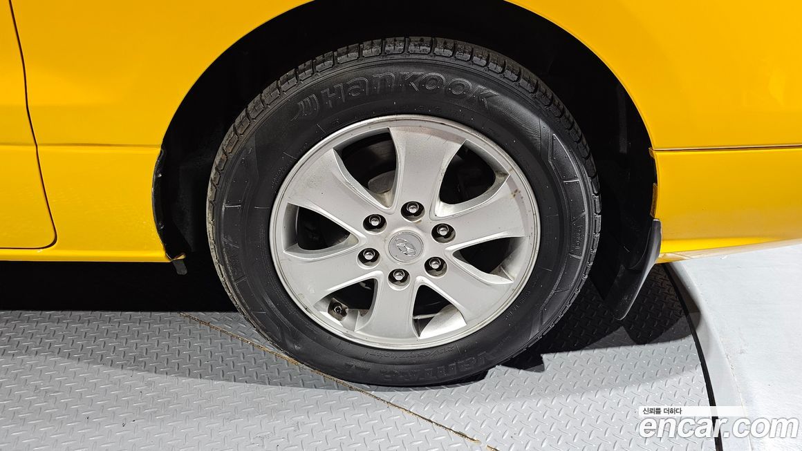 Hyundai Starex 2019
