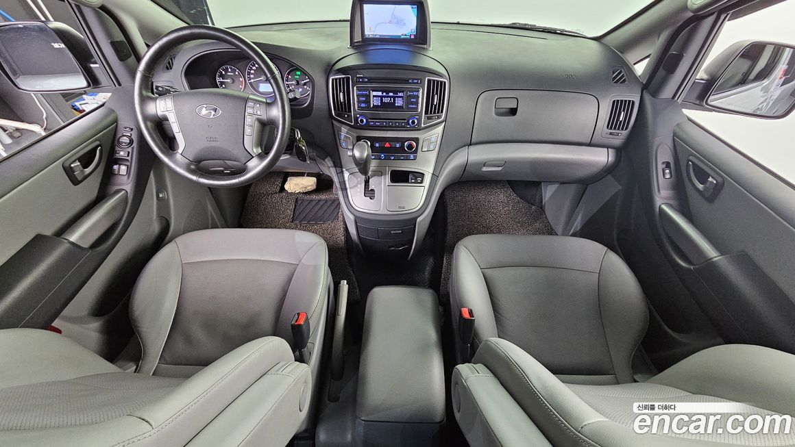 Hyundai Starex 2020