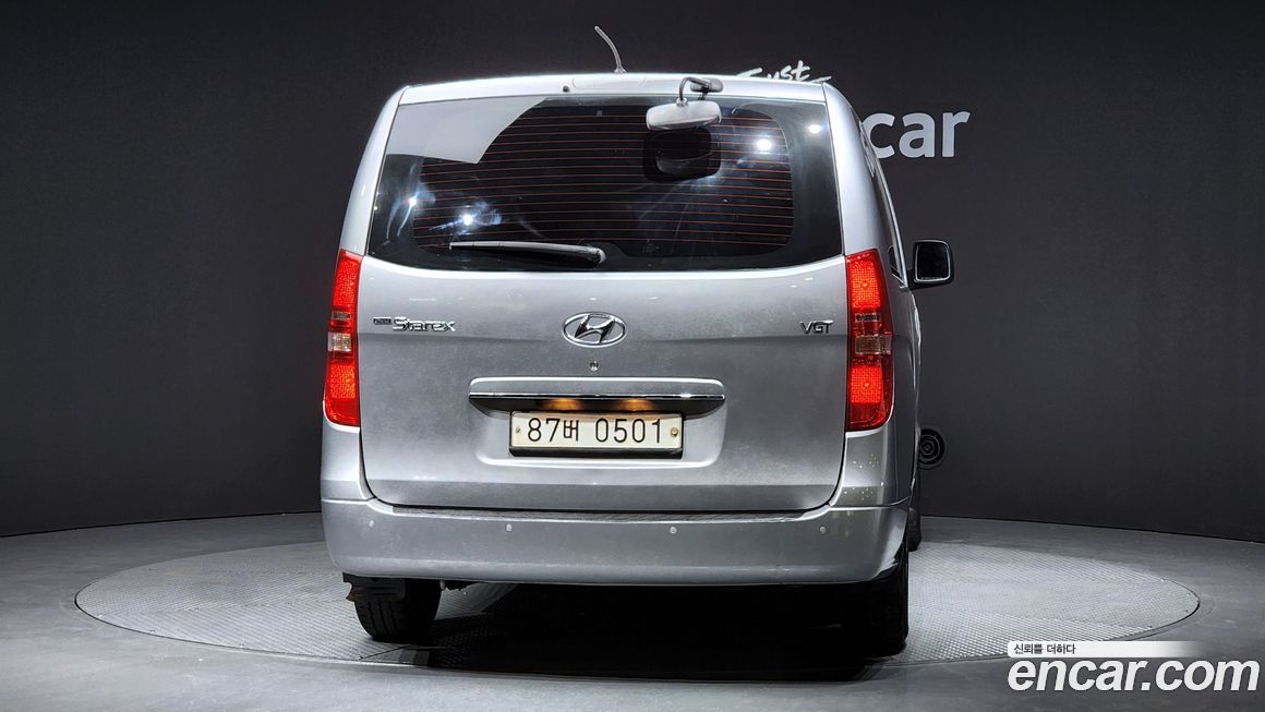 Hyundai Starex 2021