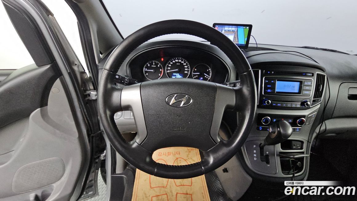 Hyundai Starex 2019