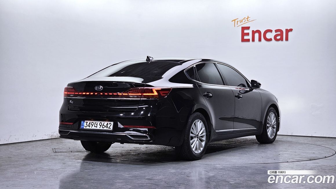 Kia K7 2021