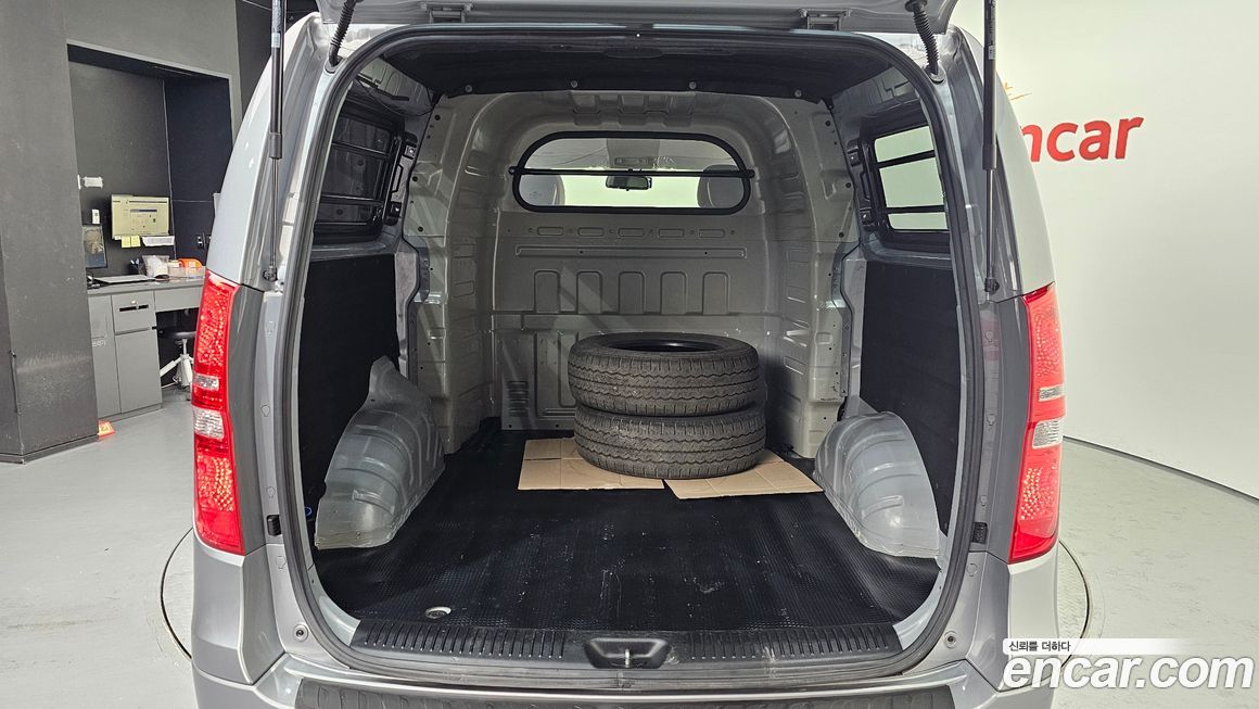 Hyundai Starex 2020
