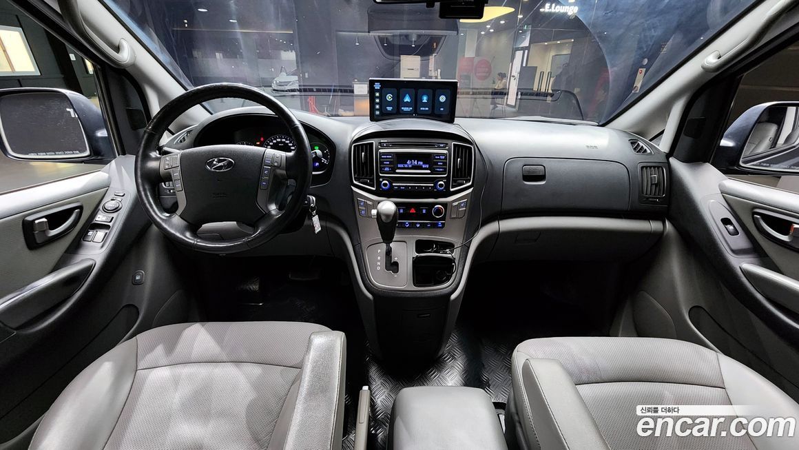 Hyundai Starex 2021