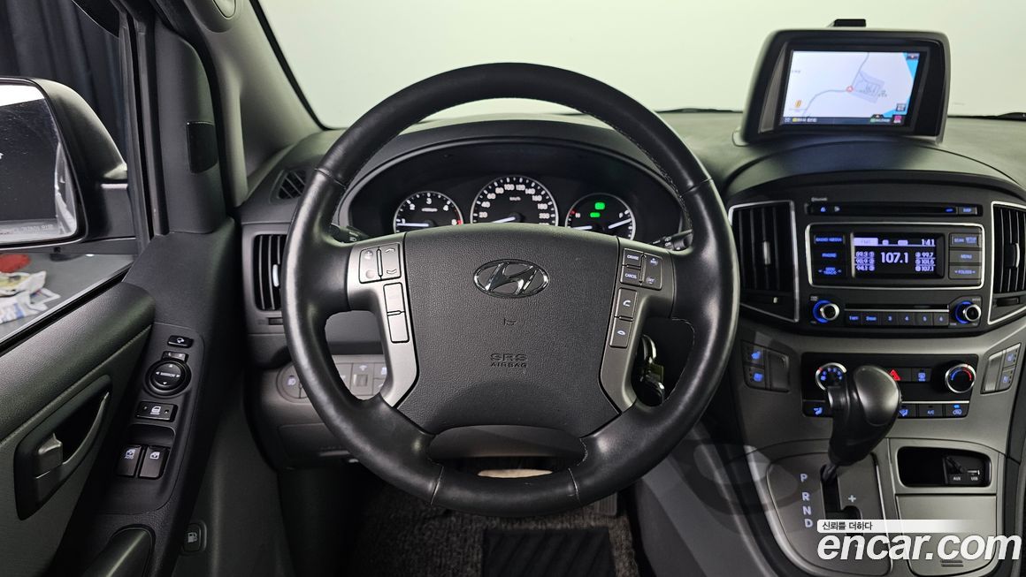 Hyundai Starex 2020