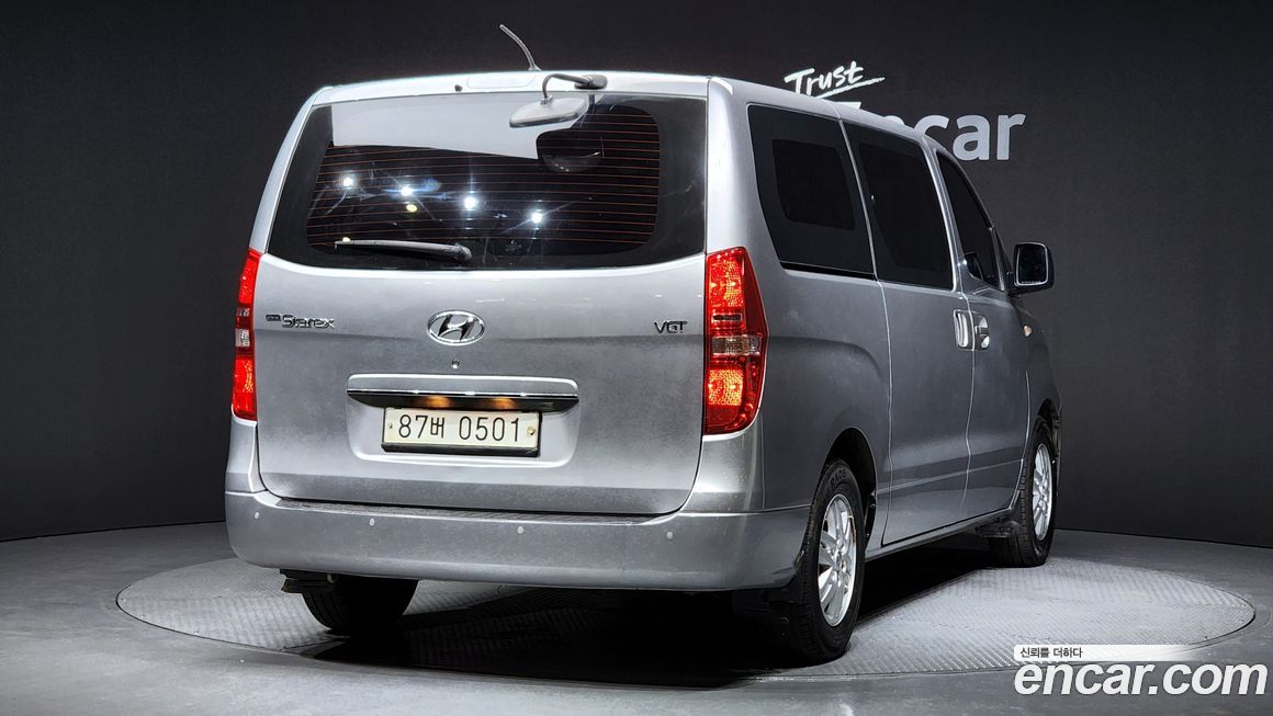 Hyundai Starex 2021