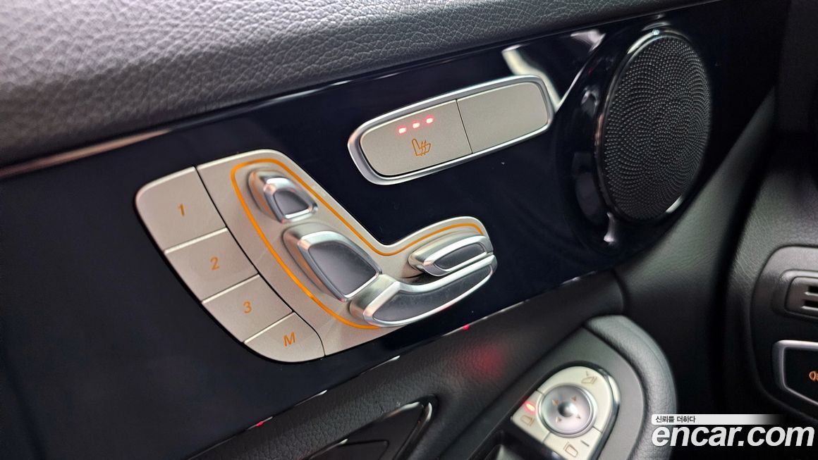 Mercedes-Benz C-Class 2019