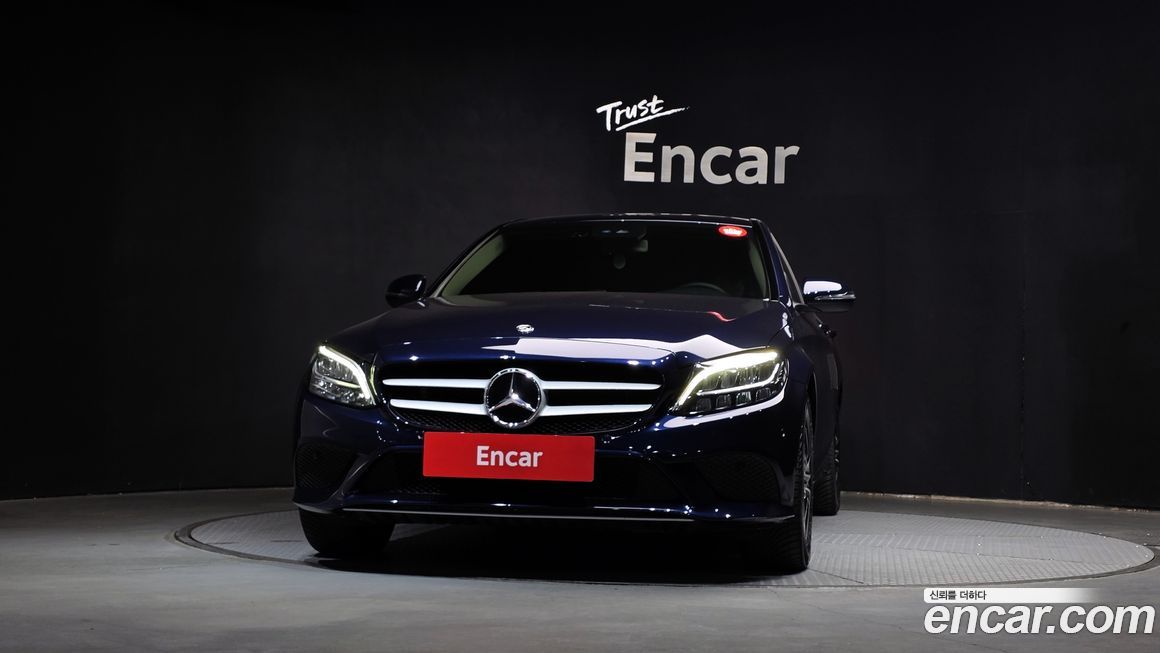 Mercedes-Benz C-Class 2019