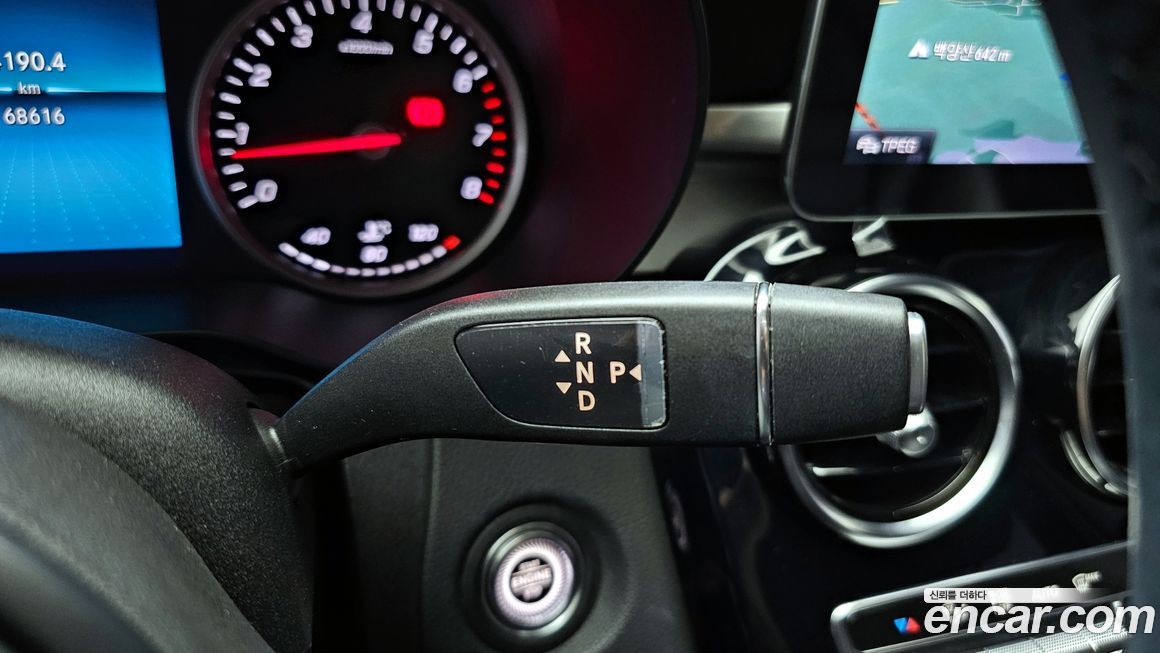 Mercedes-Benz C-Class 2019