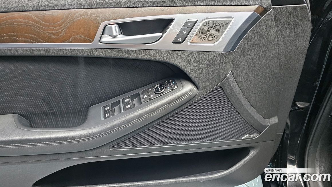 Genesis G80 2017