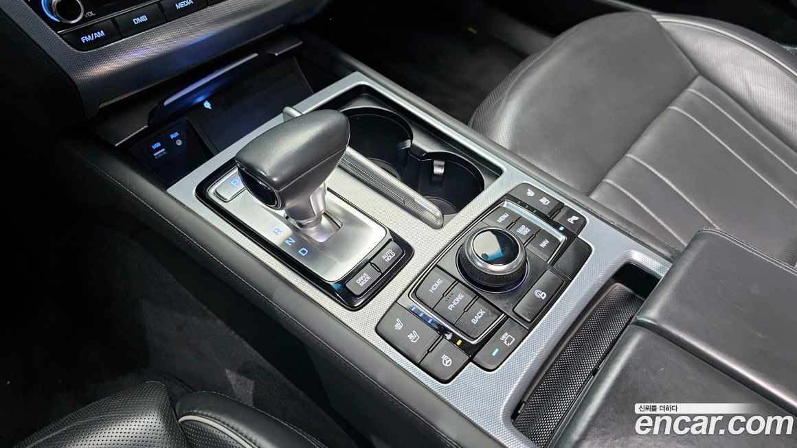 Genesis G80 2017