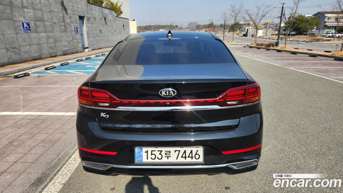 Kia K7 2021