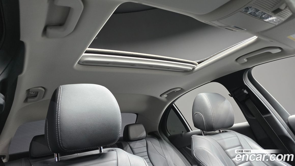 Mercedes-Benz E-Class 2018