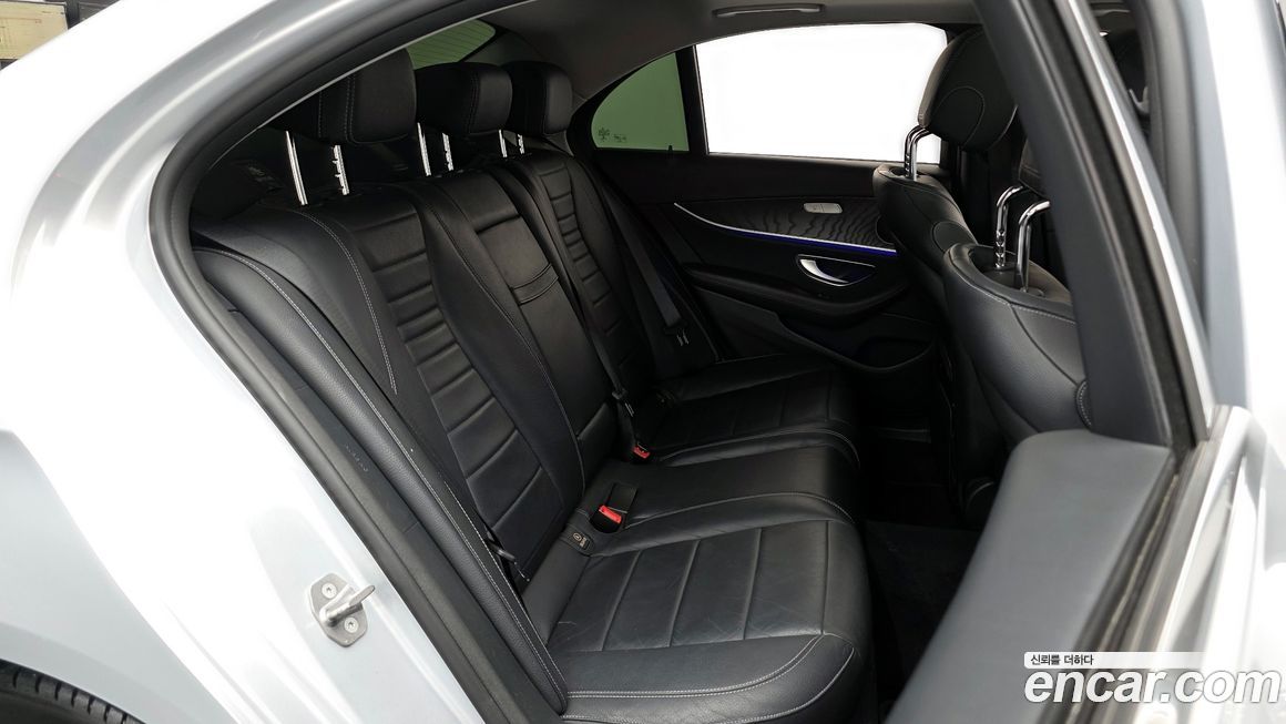 Mercedes-Benz E-Class 2017