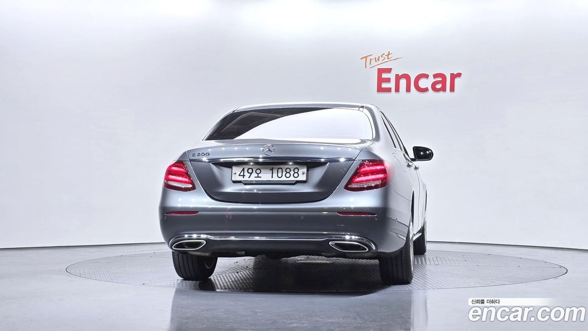 Mercedes-Benz E-Class 2017