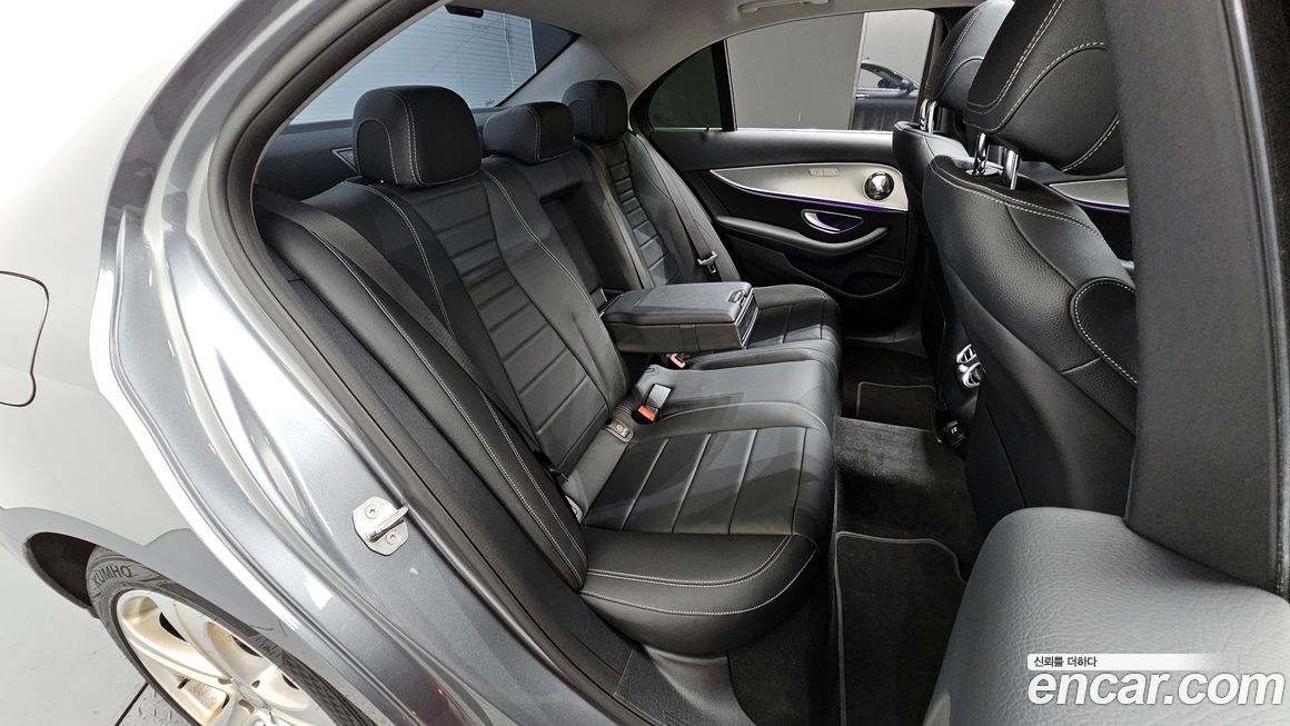 Mercedes-Benz E-Class 2017