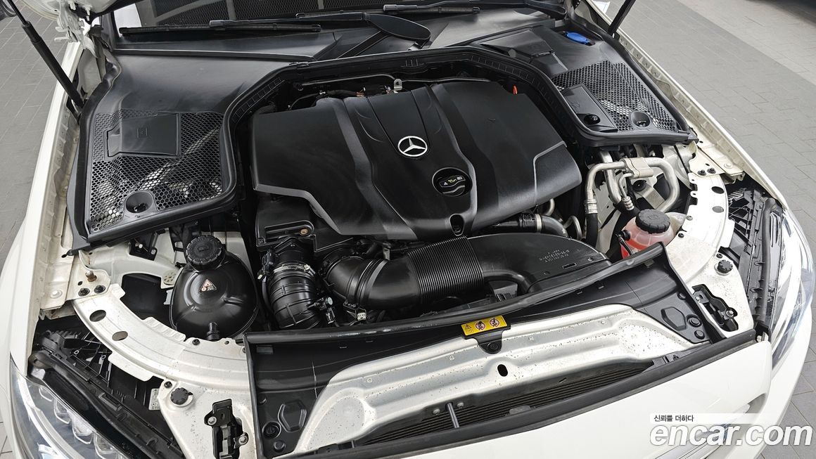 Mercedes-Benz C-Class 2018