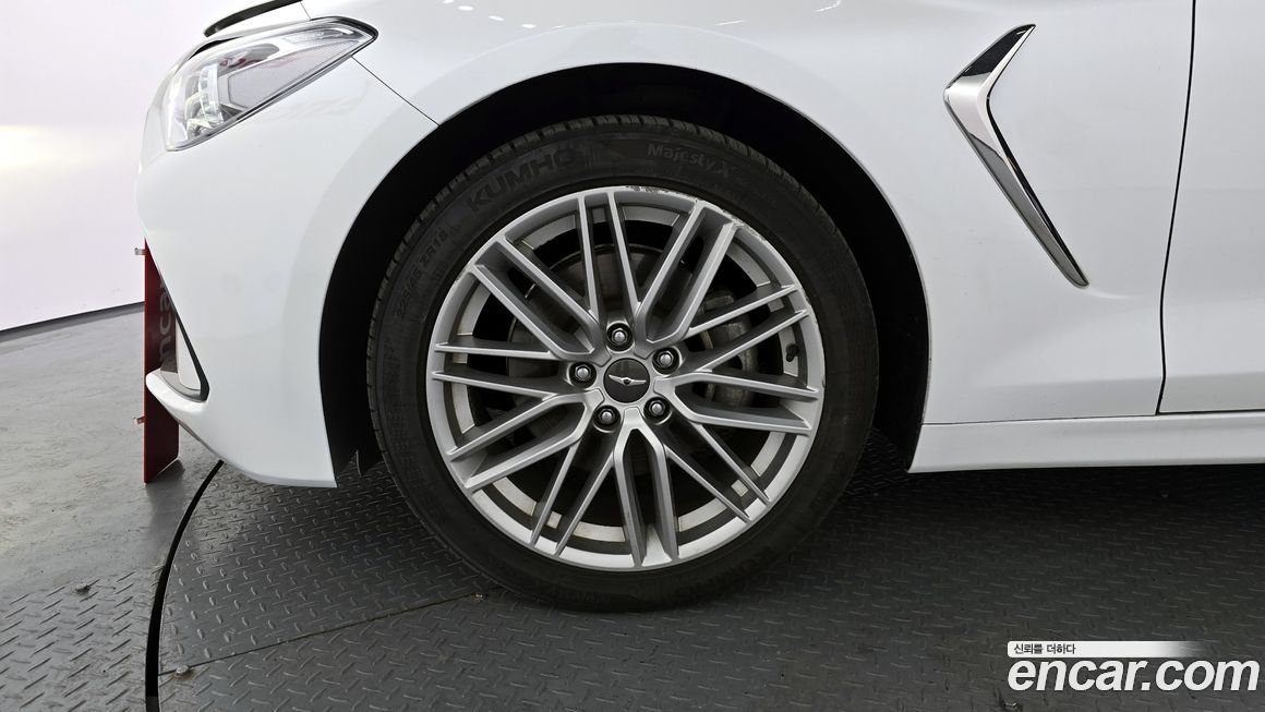 Genesis G70 2019