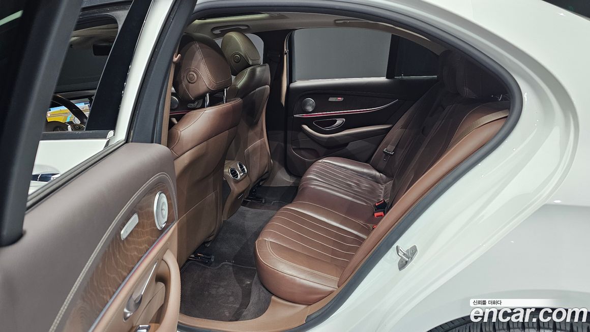Mercedes-Benz E-Class 2017