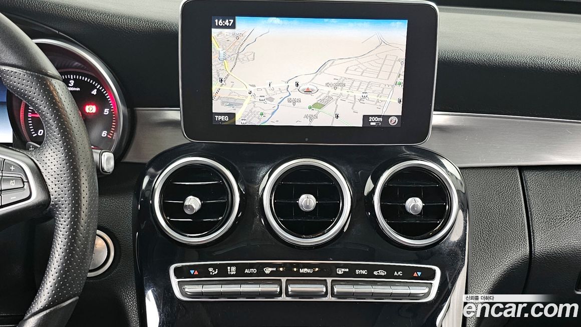 Mercedes-Benz C-Class 2018