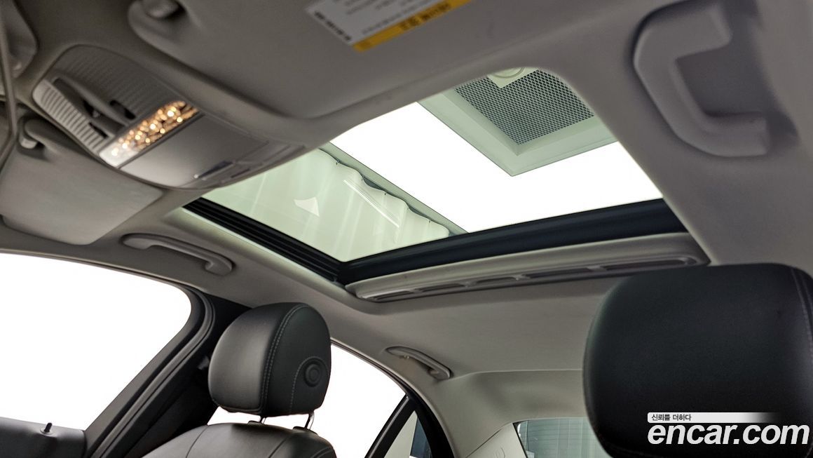 Mercedes-Benz C-Class 2018