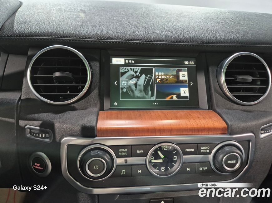 Land Rover Discovery 2016