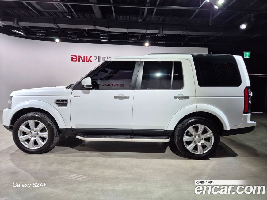 Land Rover Discovery 2016